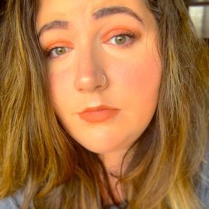 Meet your Posher, Hailey